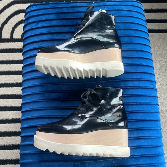 Stella McCartney famous platform shoes - Picture 2 of 7